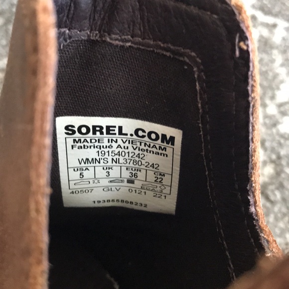 Sorel Lolla Cut Out Bootie - Picture 6 of 7